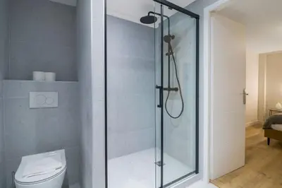 Salle de bains dans l'établissement 01.Appart 4pers#2 Bedrooms#Pigalle#Opéra#Paris 9