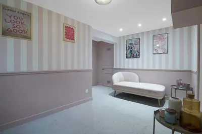 Coin salon dans l'établissement 02.Appart 4pers#1 Bedroom#Pigalle#Opéra#Paris 9