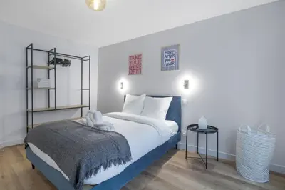Un ou plusieurs lits dans un hébergement de l'établissement 11.Appart 4pers#1 Bedroom#Pigalle#Opéra#Paris 9