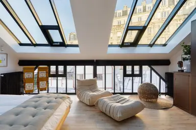 Un ou plusieurs lits dans un hébergement de l'établissement NEW : Atelier Artiste Montmartre