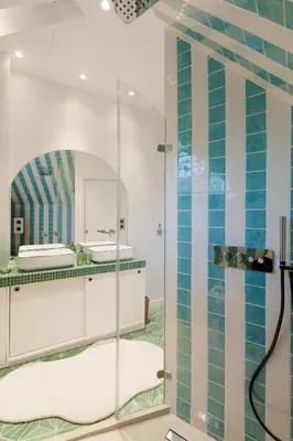Salle de bains dans l'établissement NEW : Atelier Artiste Montmartre