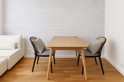 Coin salon dans l'établissement Stylish Parisian Flat near Eiffel Tower