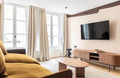 Télévision ou salle de divertissement dans l'établissement 1 Bedroom#4 pers#Mouffetard#Port-Royal#La Sorbonne