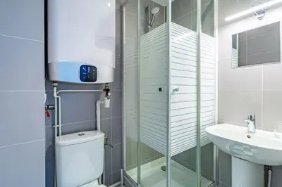 Salle de bains dans l'établissement Studio Proche Boulevard Voltaire