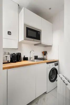 Cuisine ou kitchenette dans l'établissement Residence Clichy - Dagobert