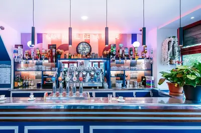 Salon ou bar de l'établissement Hotel De La Poste