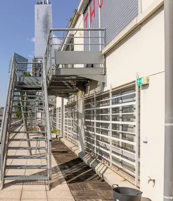 Balcon ou terrasse dans l'établissement Bel appartement F2 42 m2