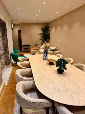 Coin salon dans l'établissement Pic de Nôtre Dame, Charming Suites Paris