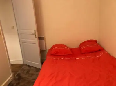 Un ou plusieurs lits dans un hébergement de l'établissement Beautiful apartment,near center