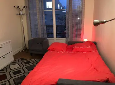 Un ou plusieurs lits dans un hébergement de l'établissement Beautiful apartment,near center