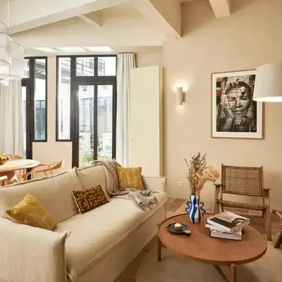 Cosy 1BR with outside space neighboring Le Marais