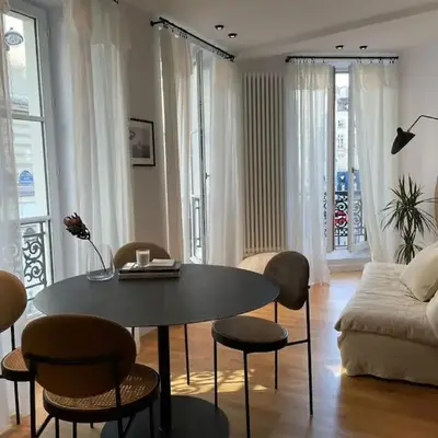 Marais - Bright one-bedroom decorated with taste