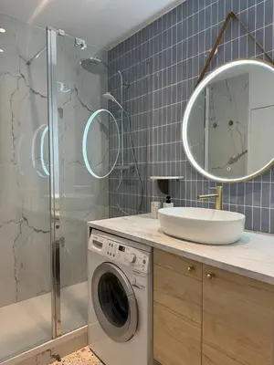 Salle de bains dans l'établissement Paris La Belle