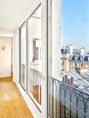 Balcon ou terrasse dans l'établissement Saint Sulpice Towers