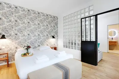 Un ou plusieurs lits dans un hébergement de l'établissement Charming Appartements for 4 people – Le Marais