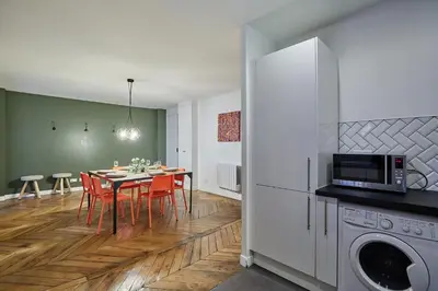 Cuisine ou kitchenette dans l'établissement Residence Centre de Paris by Studio prestige