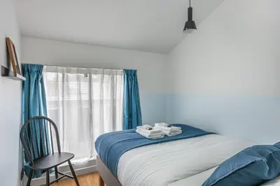 Un ou plusieurs lits dans un hébergement de l'établissement Architect Loft - 15 min from city center - 8 guests