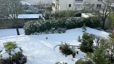 L'établissement Joli Studio Lumineux en hiver