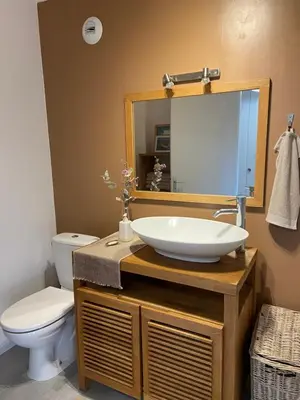 Salle de bains dans l'établissement Joli Studio Lumineux
