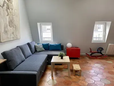 Coin salon dans l'établissement Grand Studio d’architecte proche Montmartre