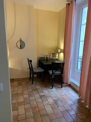 Plan de l'établissement Appartement dans le Marais 3 chambres