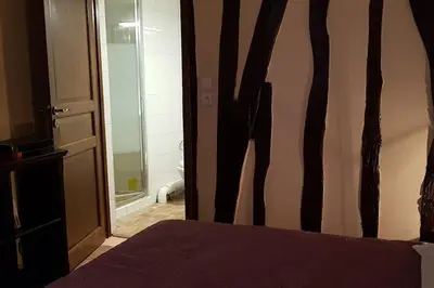 Un ou plusieurs lits dans un hébergement de l'établissement Appartement dans le Marais 3 chambres
