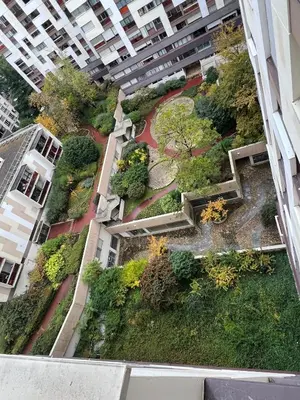 Jardin de l'établissement Appartement 2 pièces Paris