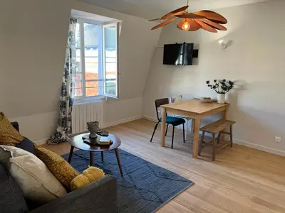 Coin salon dans l'établissement So Paris Group - Fully Serviced Apartment - Jardin des Plantes - Heart of Paris