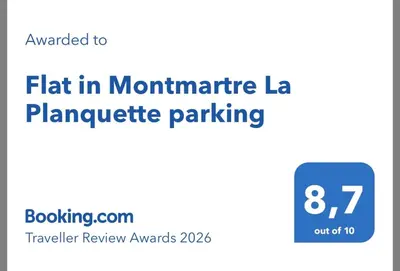 Certificat, récompense, panneau ou autre document affiché dans l'établissement Flat in Montmartre La Planquette parking