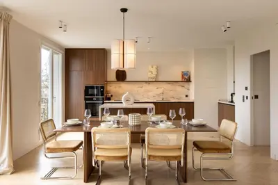 Cuisine ou kitchenette dans l'établissement Spacious apartment - 3BR-8P - Eiffel Tower