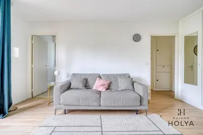Coin salon dans l'établissement À Neuilly-sur-Seine - Le Noble - 330B