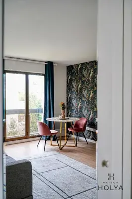 Coin salon dans l'établissement À Neuilly-sur-Seine - Le Noble - 330B