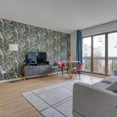 À Neuilly-sur-Seine - Le Noble - 330B