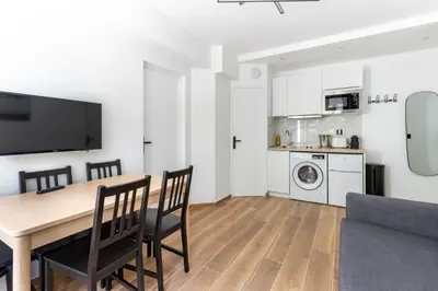 Cuisine ou kitchenette dans l'établissement Nouvel Appartement Cosy Montparnasse