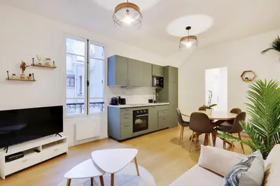Cuisine ou kitchenette dans l'établissement Pick A Flat's Apartment in Reuilly-Diderot - Rue de Reuilly
