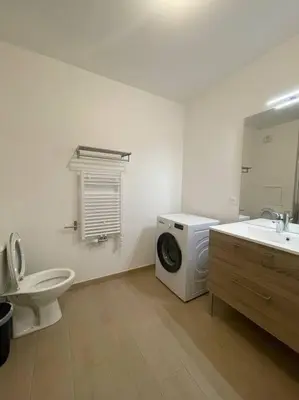 Salle de bains dans l'établissement NEW : - 20%, 8/6/4 voyageurs