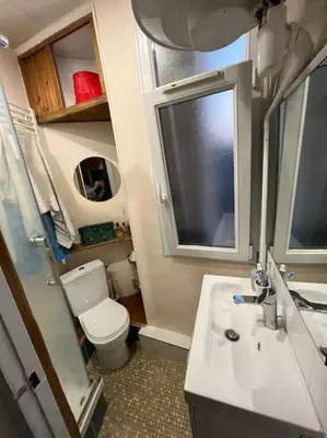 Salle de bains dans l'établissement Appartement/Gobelins