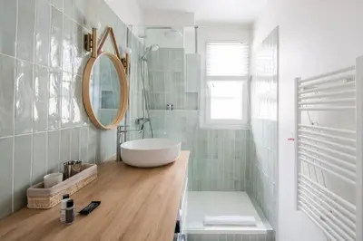 Salle de bains dans l'établissement PARIS 6EME - Studio