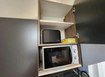 Télévision ou salle de divertissement dans l'établissement Très beau 2 pièces à 400m de Paris