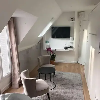 Studio R - Paris