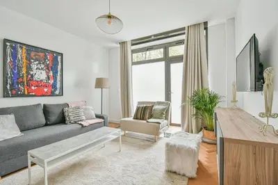 Télévision ou salle de divertissement dans l'établissement Duplex à Paris Saint-Ambroise