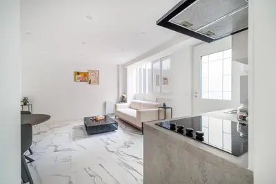 Coin salon dans l'établissement Spacious flat for 4 people #1