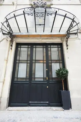 Façade ou entrée de l'établissement Saint germain cosy