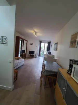 Cuisine ou kitchenette dans l'établissement Appartement Paris Centre - St Michel