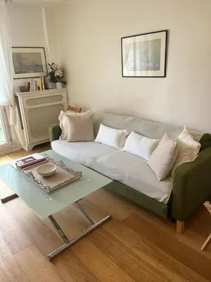 Coin salon dans l'établissement Élégance aux Portes des Champs-Élysées