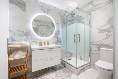 Salle de bains dans l'établissement Beautiful flat for 6 people #6