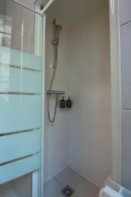 Salle de bains dans l'établissement Stay in the Heart of Paris