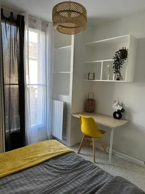 Un ou plusieurs lits dans un hébergement de l'établissement Dream House Paris 5 chambres proche M7et M14