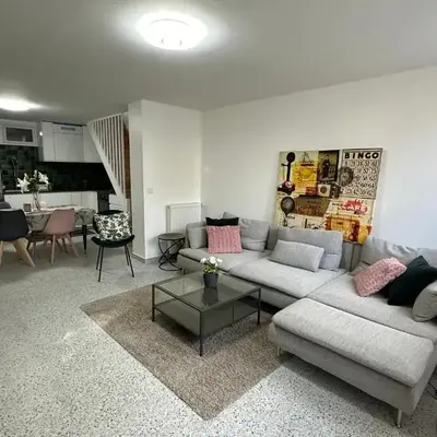 Dream House Paris 5 chambres proche M7et M14