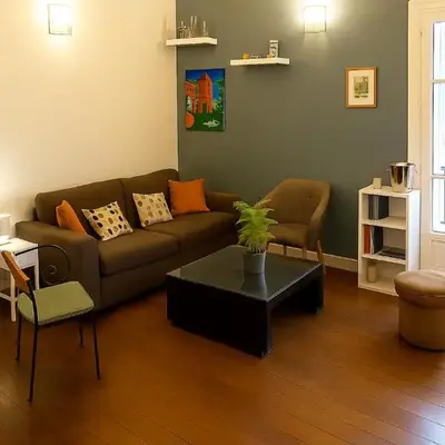 Sunny Serenity: 2-room Charm in Boulogne
